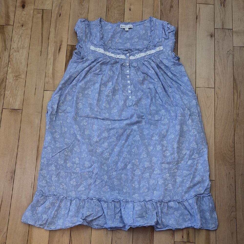 Eileen West Blue Women's Size Small Floral Ruffle Nightgown with Lace Trim